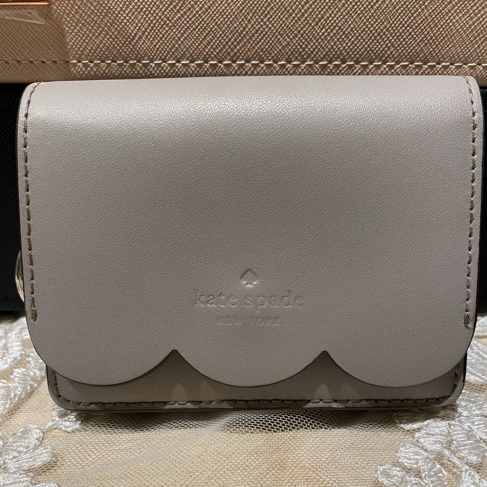 Kate Spade mini keychain wallet